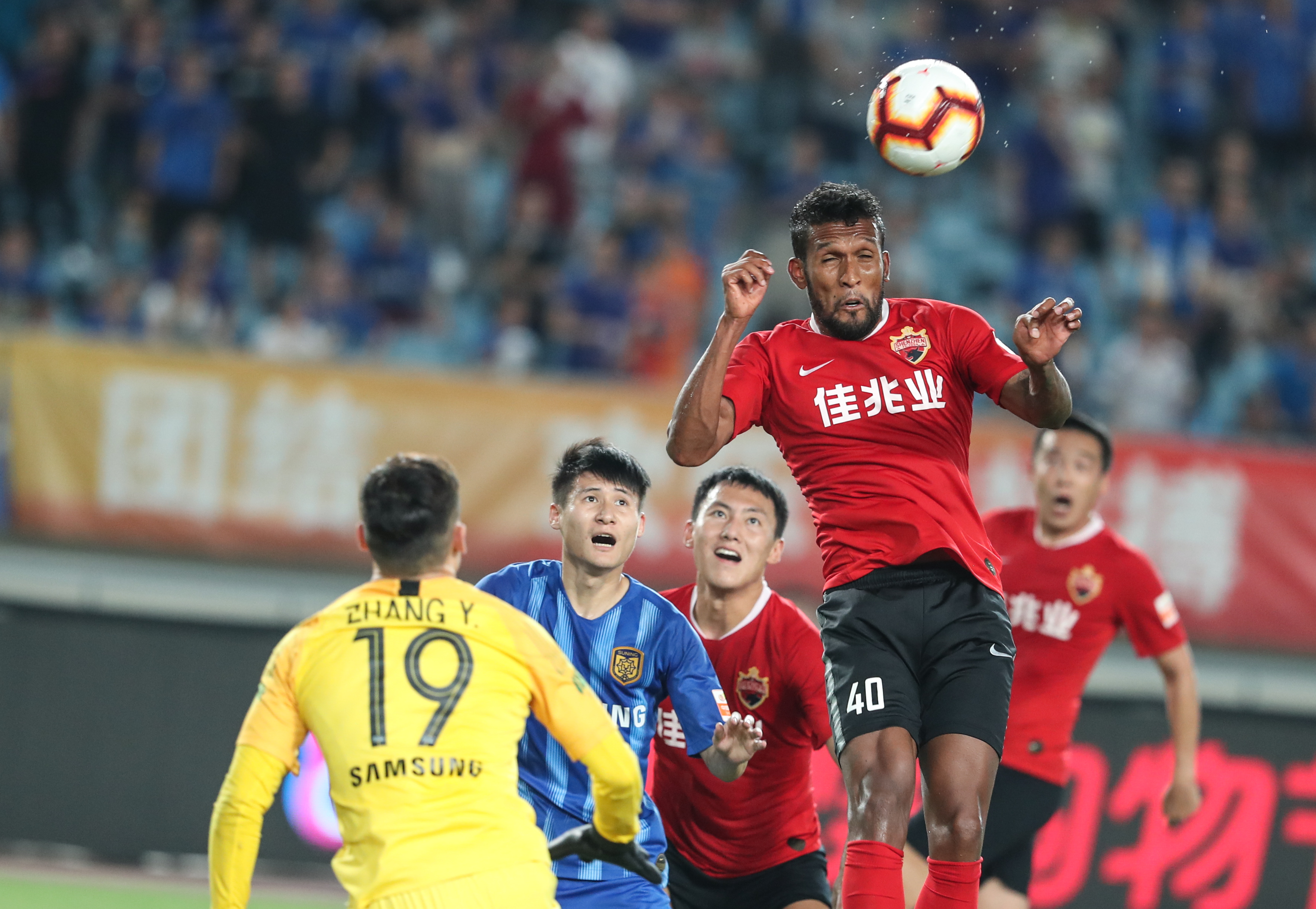 从LPL倒数第一变成常规赛第一 V5老板发文庆祝：剧本都不敢这么写