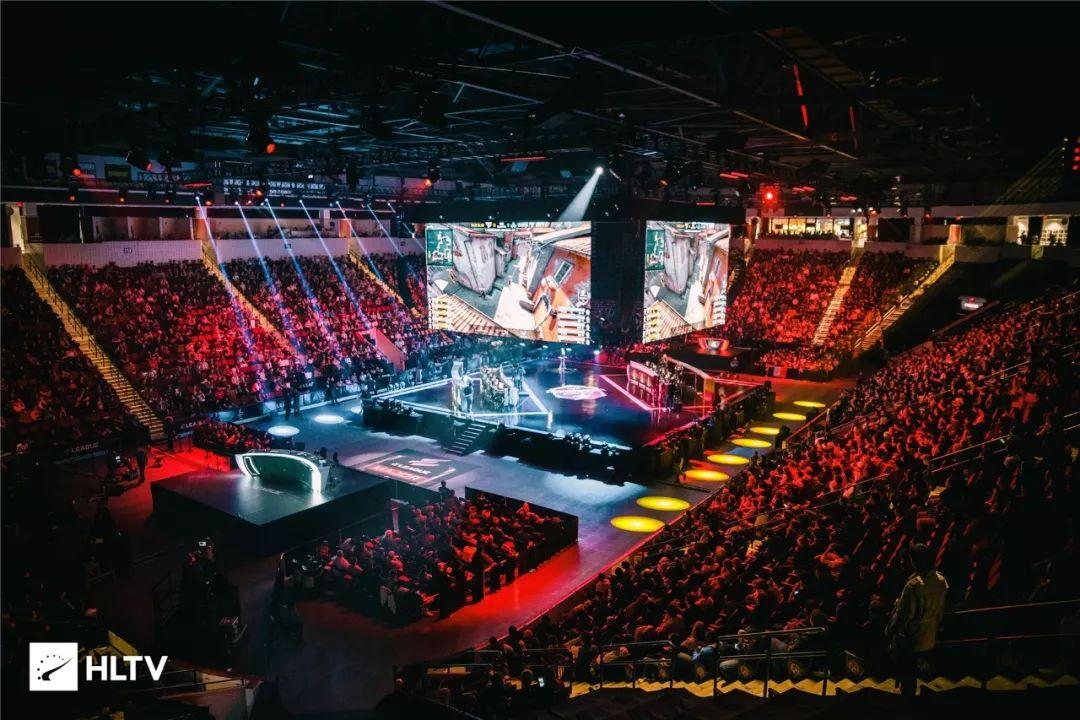 huNter-：我很幸运能遇到 SAW 作为IGL。 Donk 并不是Team Spirit的全部