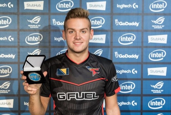 B8 将在 PGL Astana 2025 欧洲预选赛半决赛中对阵 NIP