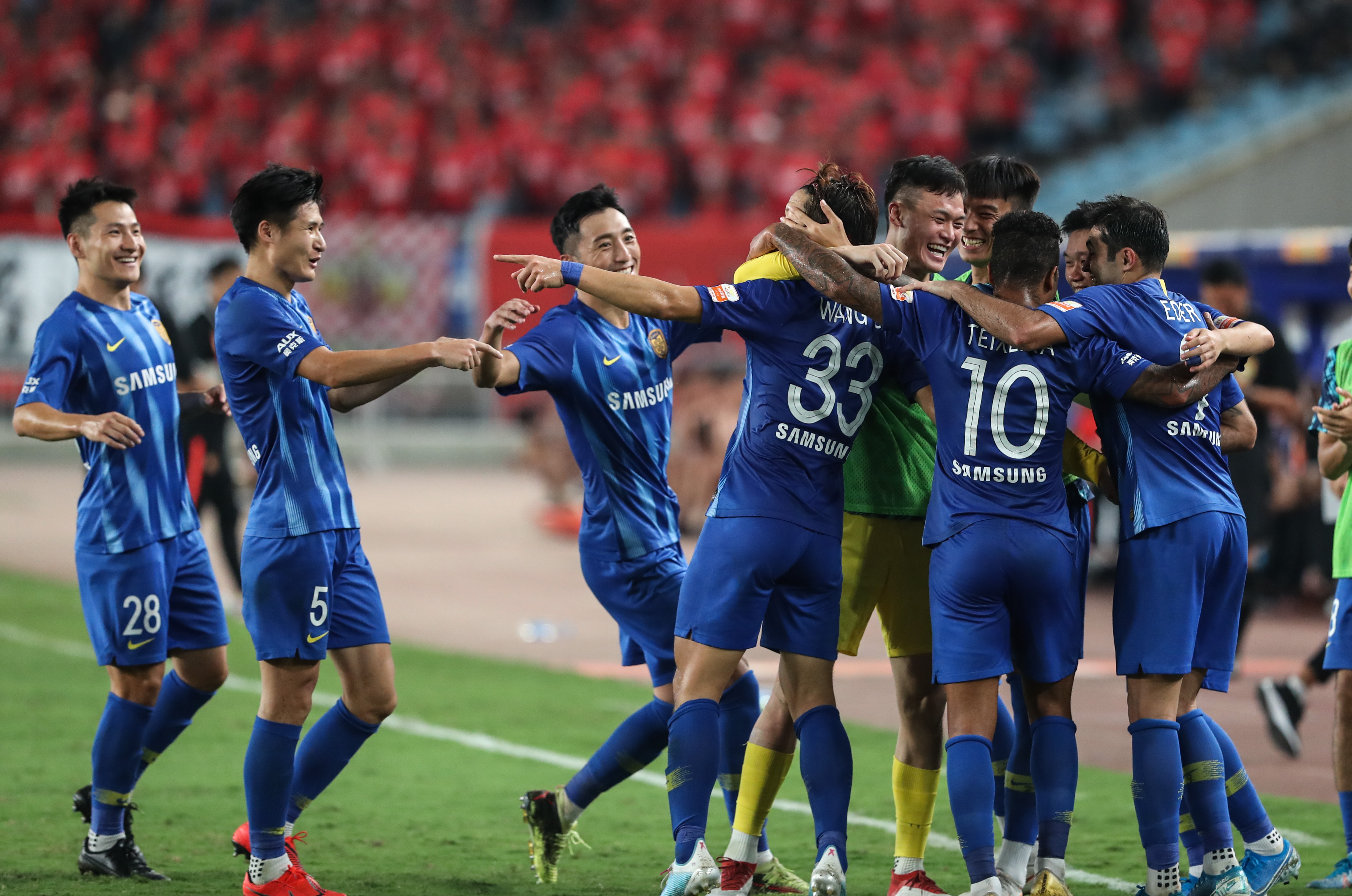 西安WE：小淇加盟担任主教练