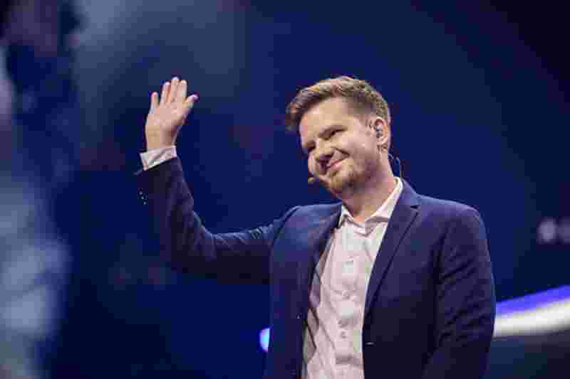 【战报】赢了比赛也无力回天，深圳DYG进入季后赛败者组，而成都AG成功闯入胜者组